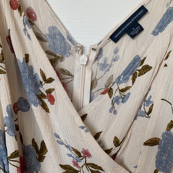 American Eagle jumpsuit - Picture 4 of 11